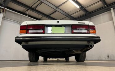 Rolls-royce-Silver-spur-1987-White-Beige-29