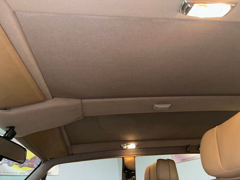 Rolls-royce-Silver-spur-1987-White-Beige-32