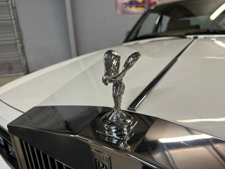 Rolls-royce-Silver-spur-1987-White-Beige-34