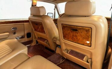 Rolls-royce-Silver-spur-1987-White-Beige-8