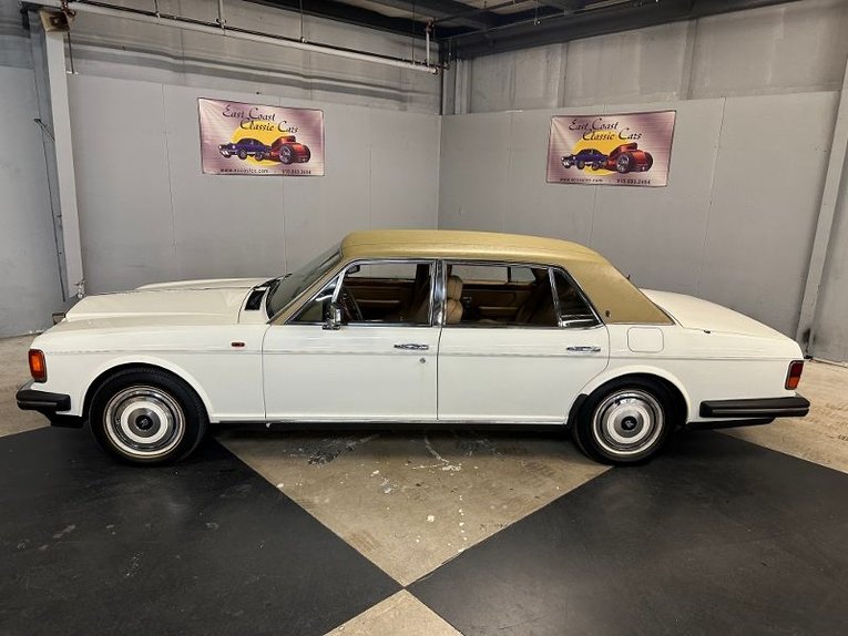 Rolls-royce-Silver-spur-1987-White-Beige-9