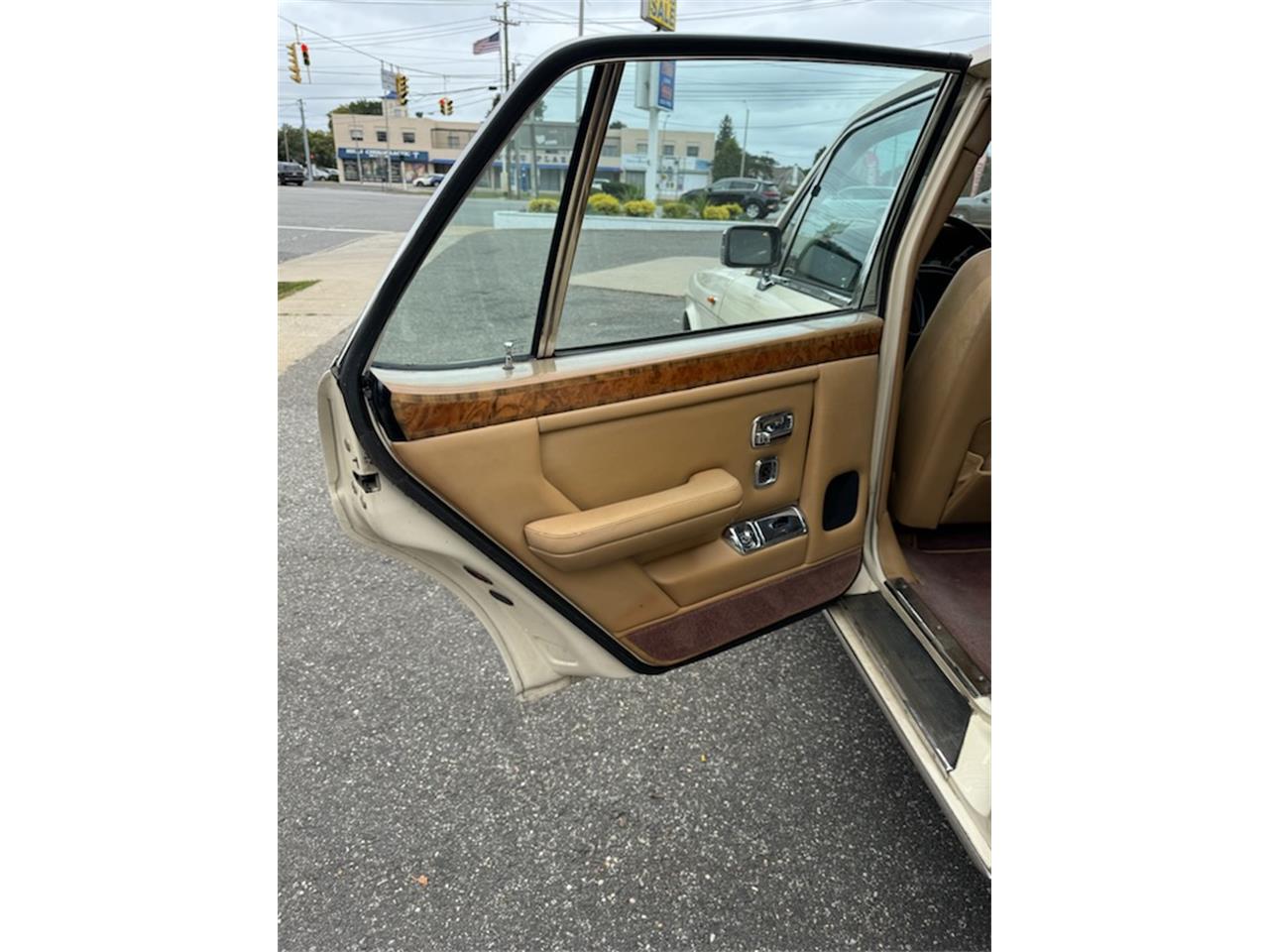Rolls-royce-Silver-spur-1988-Beige-Two-tone-4