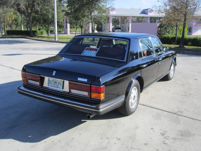 Rolls-royce-Silver-spur-1988-Black-2