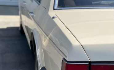 Rolls-royce-Silver-spur-1988-Custom