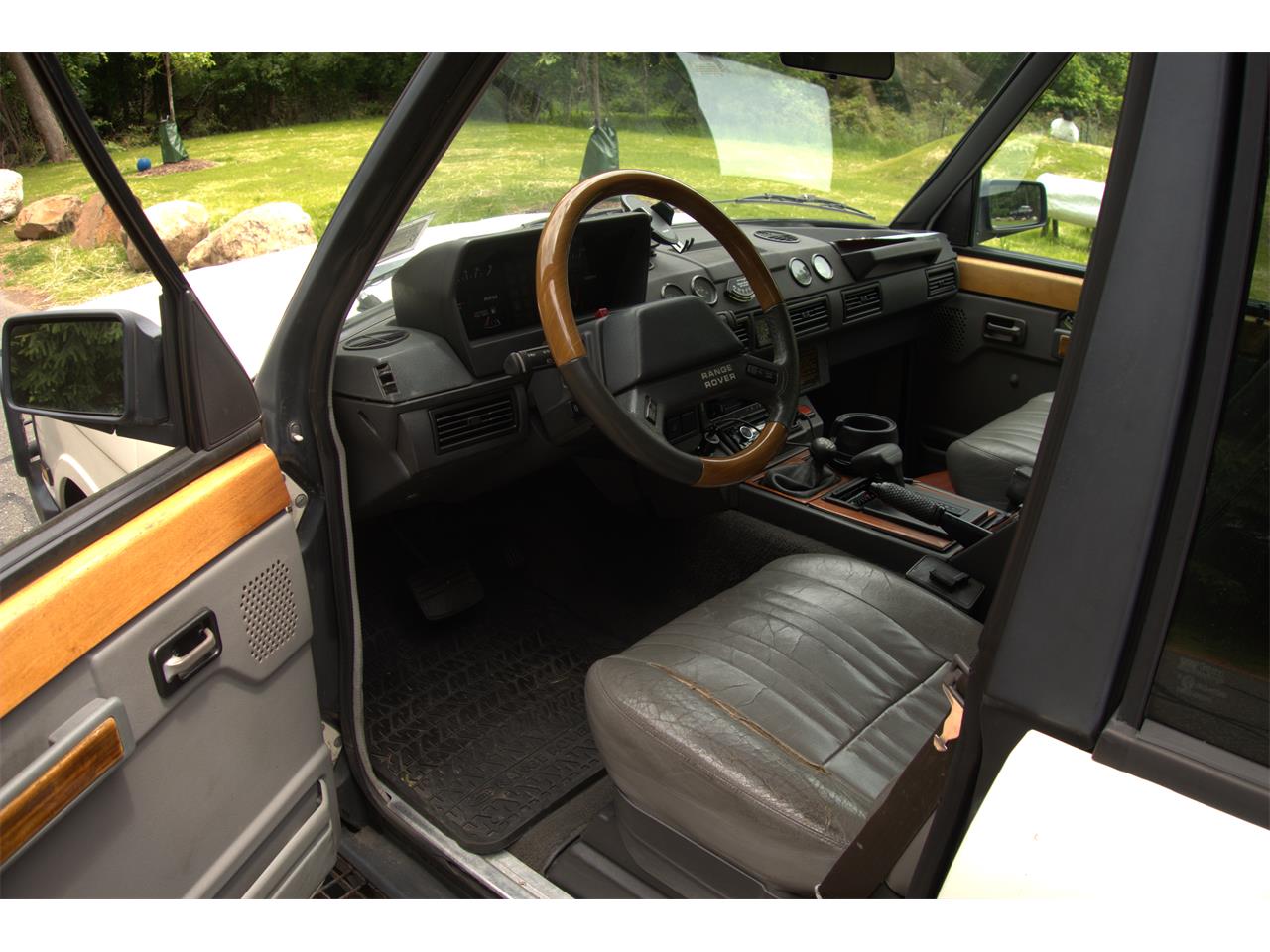 Rover-1988-White-Gray-9