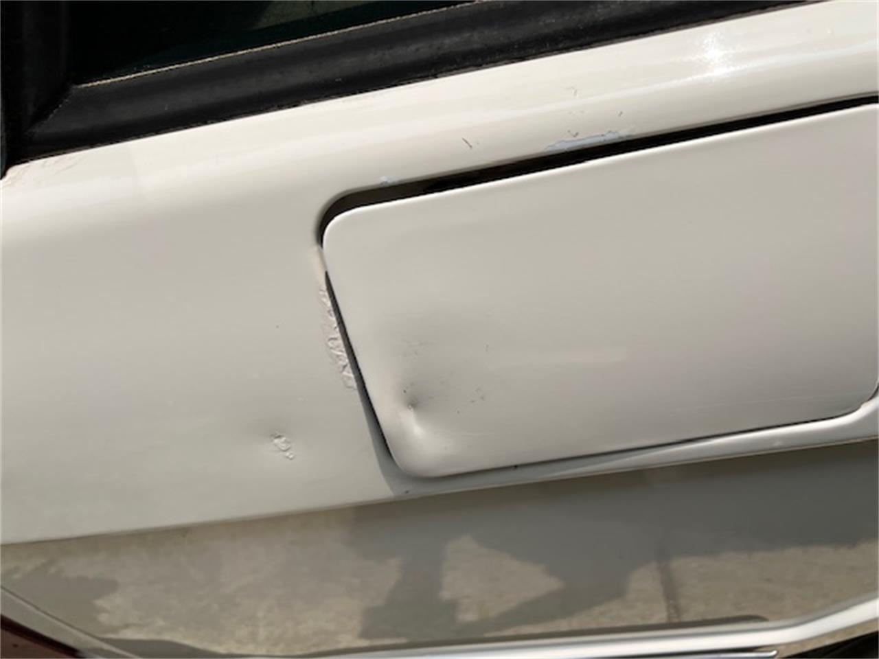Rover-Country-1995-White-Tan-19