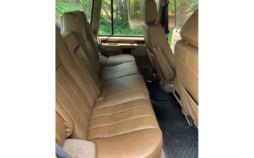Rover-Country-1995-White-Tan-4