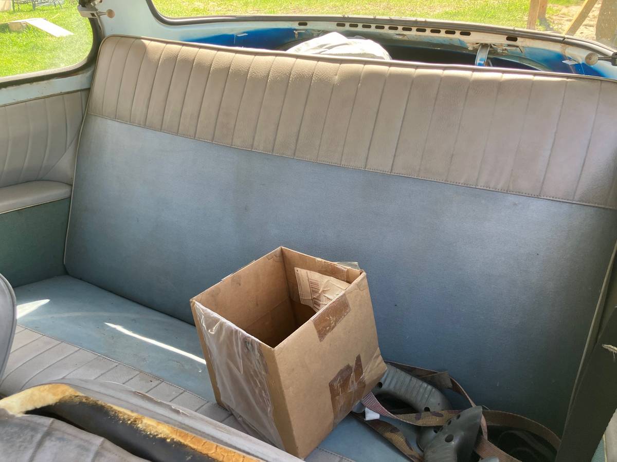 Saab-96-1965-blue-6