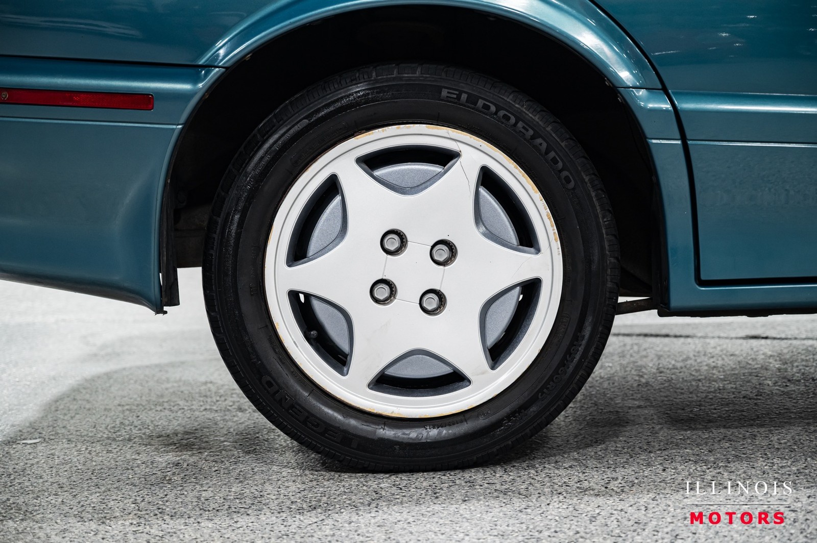 Saturn-S-Series-1994-Sedan-13