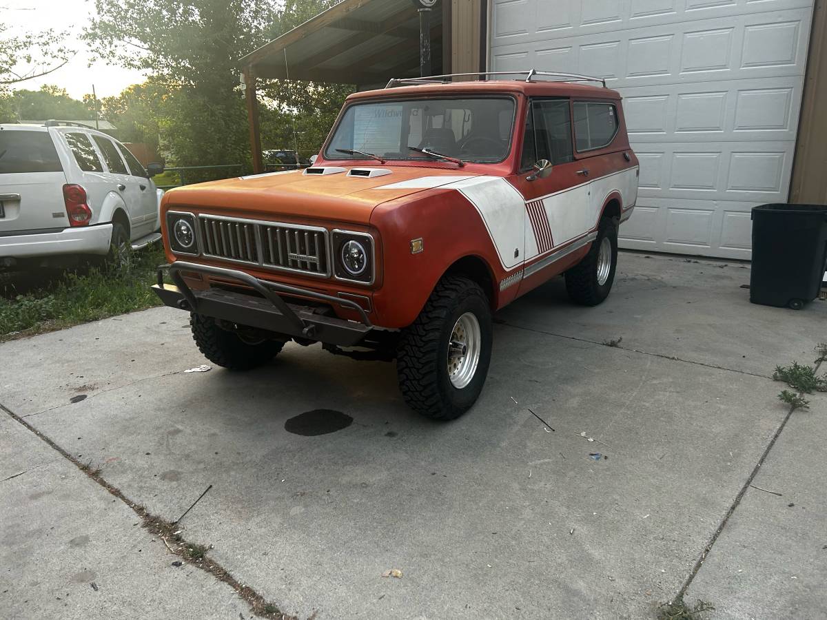 Scout-2-1979-custom-2