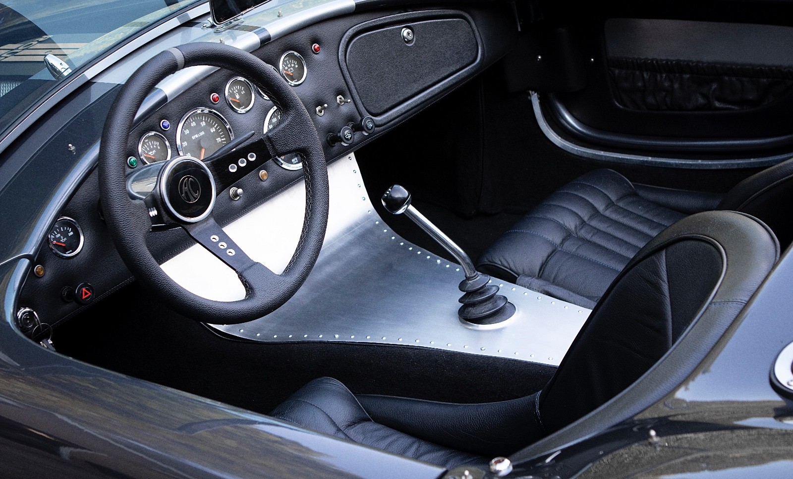 Shelby-Backdraft-Racing-Cobra-427ci-Roush-1965-Convertible-14