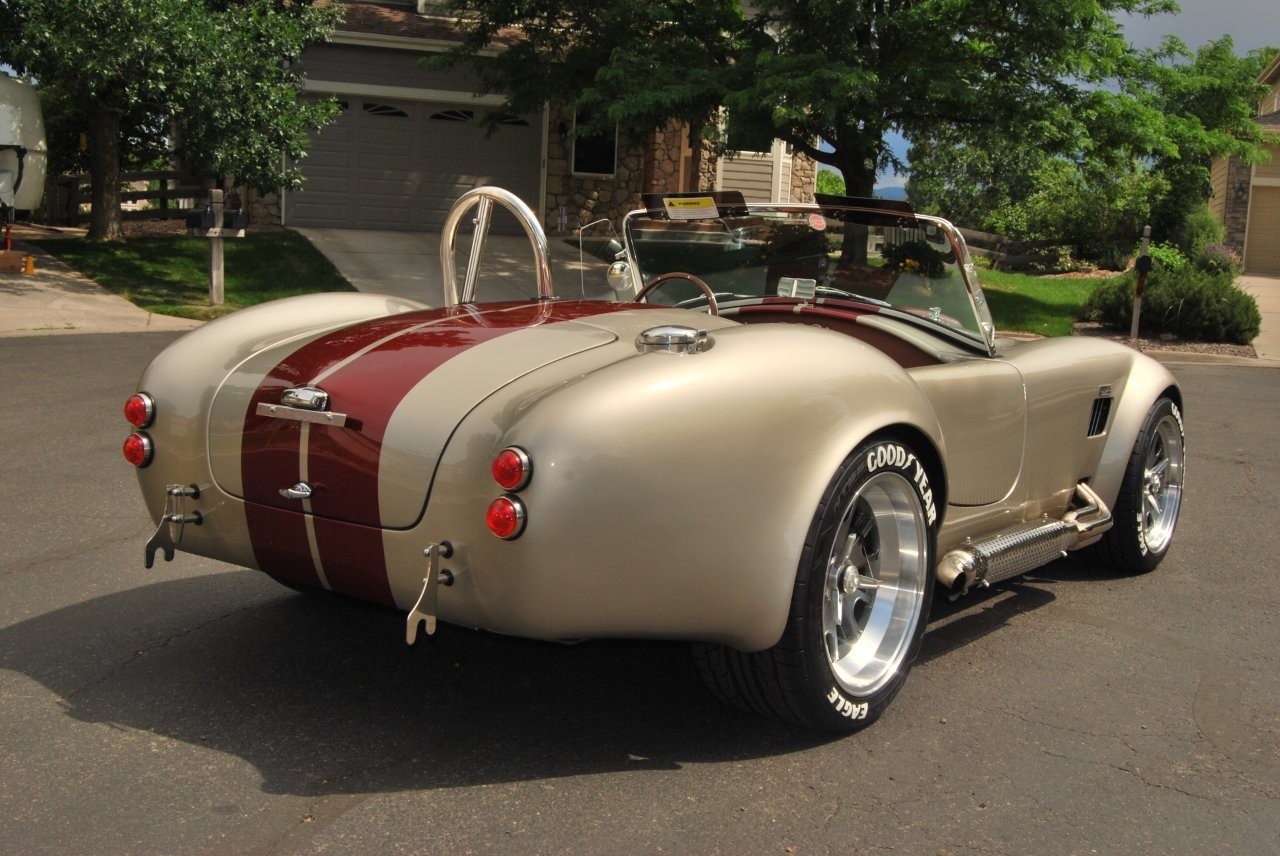 Shelby-Cobra-1965-Convertible-12