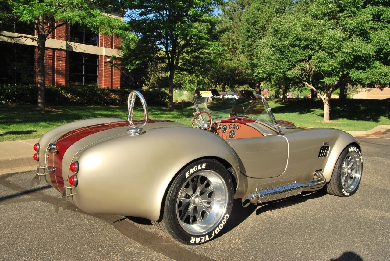 Shelby-Cobra-1965-Convertible-13