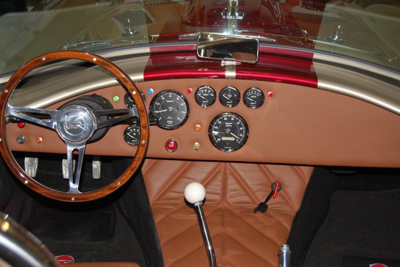 Shelby-Cobra-1965-Convertible-19
