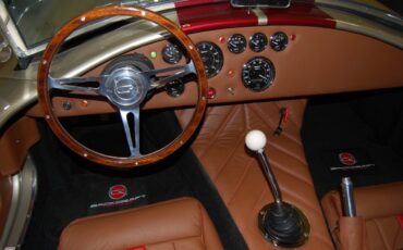Shelby-Cobra-1965-Convertible-22