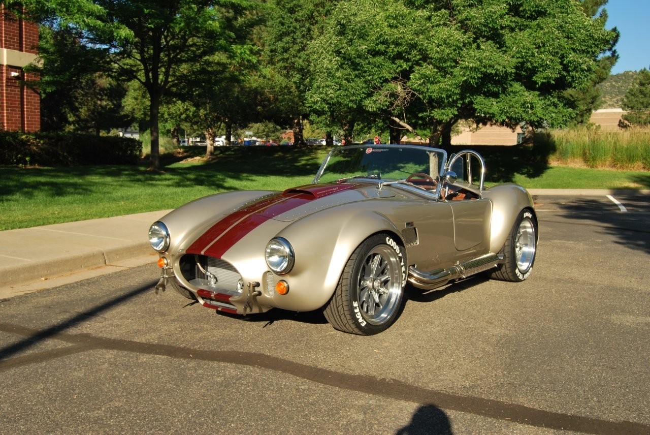 Shelby-Cobra-1965-Convertible-4