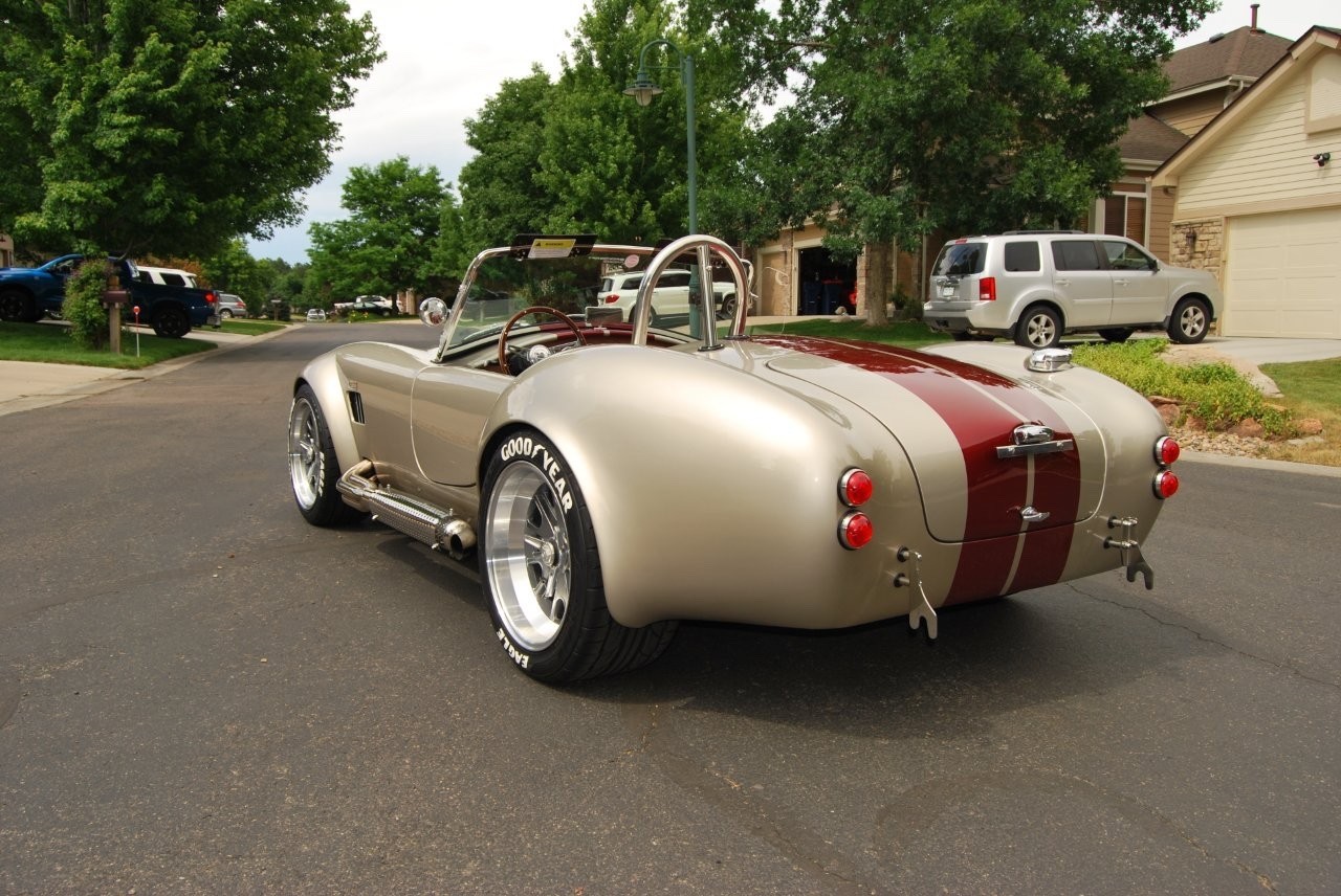 Shelby-Cobra-1965-Convertible-6