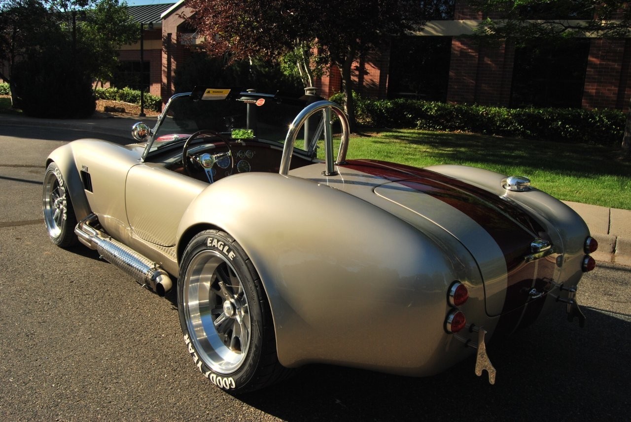 Shelby-Cobra-1965-Convertible-7