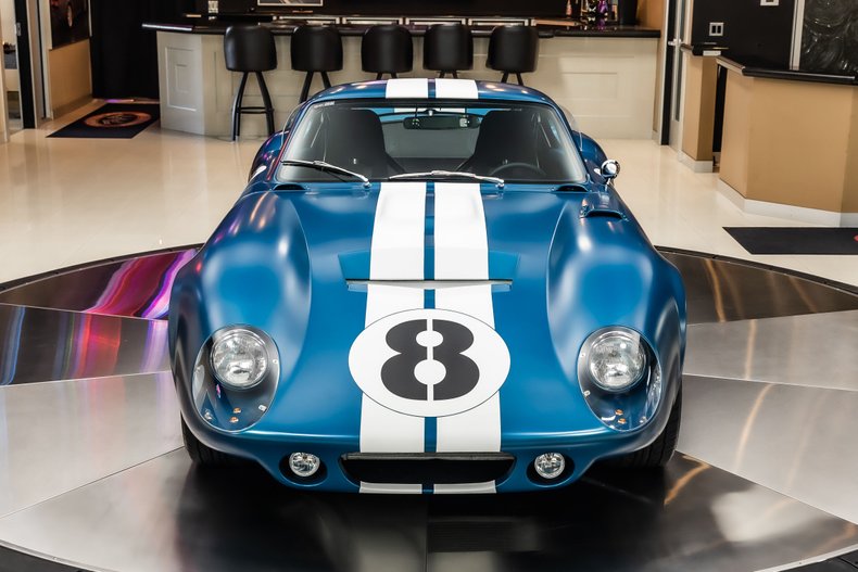 Shelby-Daytona-1965-Blue-Black-16