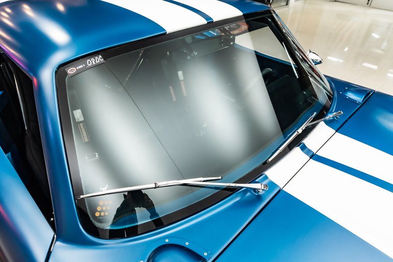 Shelby-Daytona-1965-Blue-Black-31