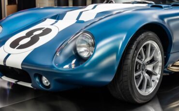 Shelby-Daytona-1965-Blue-Black-32