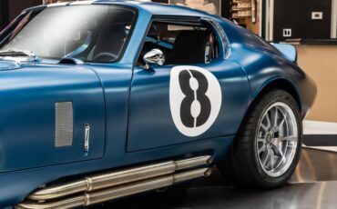 Shelby-Daytona-1965-Blue-Black-33