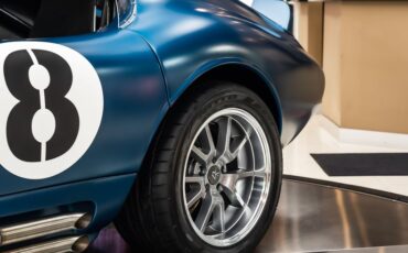 Shelby-Daytona-1965-Blue-Black-34