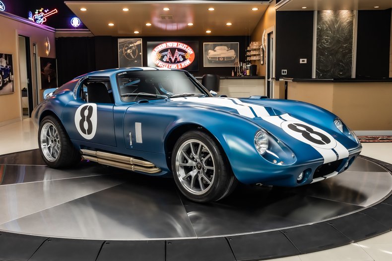 Shelby-Daytona-1965-Blue-Black-40