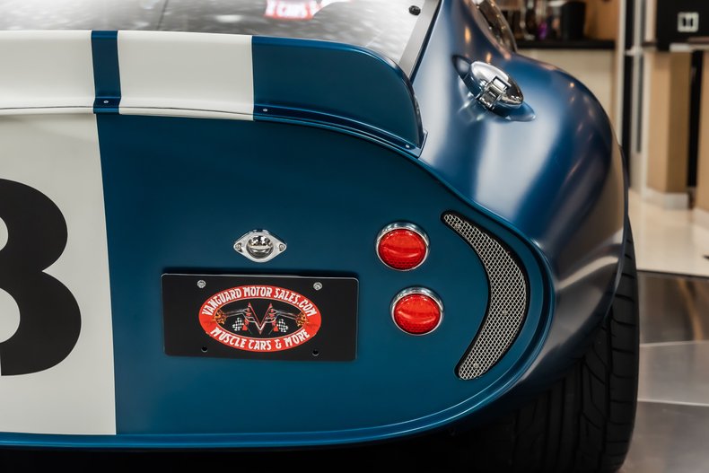 Shelby-Daytona-1965-Blue-Black-42
