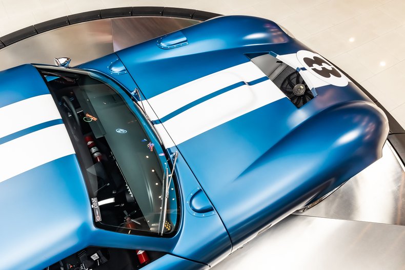 Shelby-Daytona-1965-Blue-Black-47