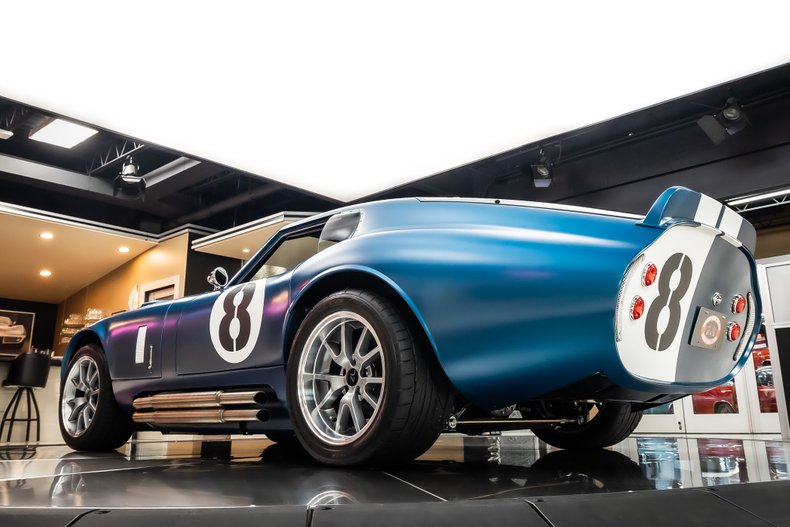 Shelby-Daytona-1965-Blue-Black-48