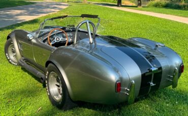 Shelby-SHELBY-Superformance-MKIII-1965-Convertible-2