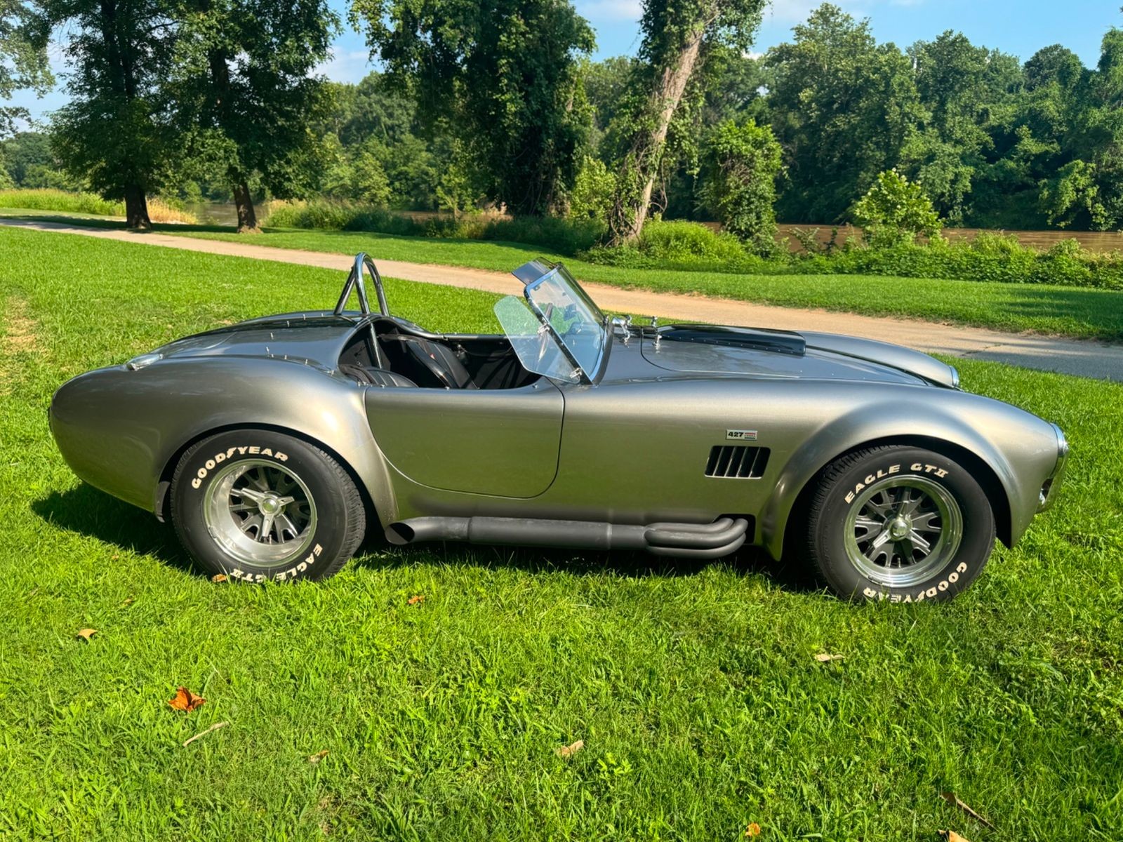 Shelby-SHELBY-Superformance-MKIII-1965-Convertible-4