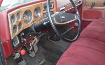 Silverado-30-1975-red-5
