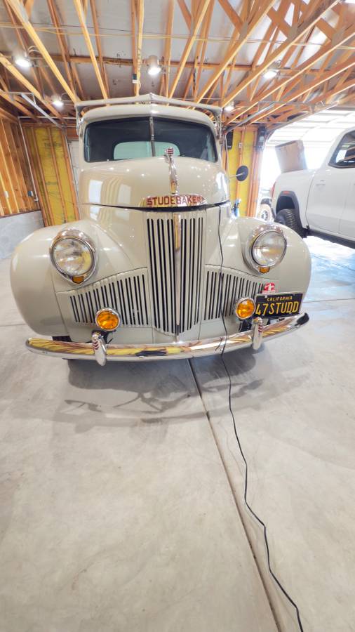 Studebaker-1947-12