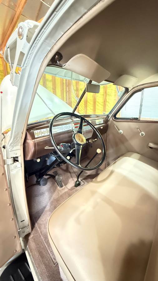 Studebaker-1947-6
