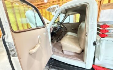 Studebaker-1947-7