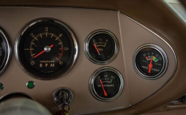 Studebaker-Avanti-1963-2-Door-Coupe-37