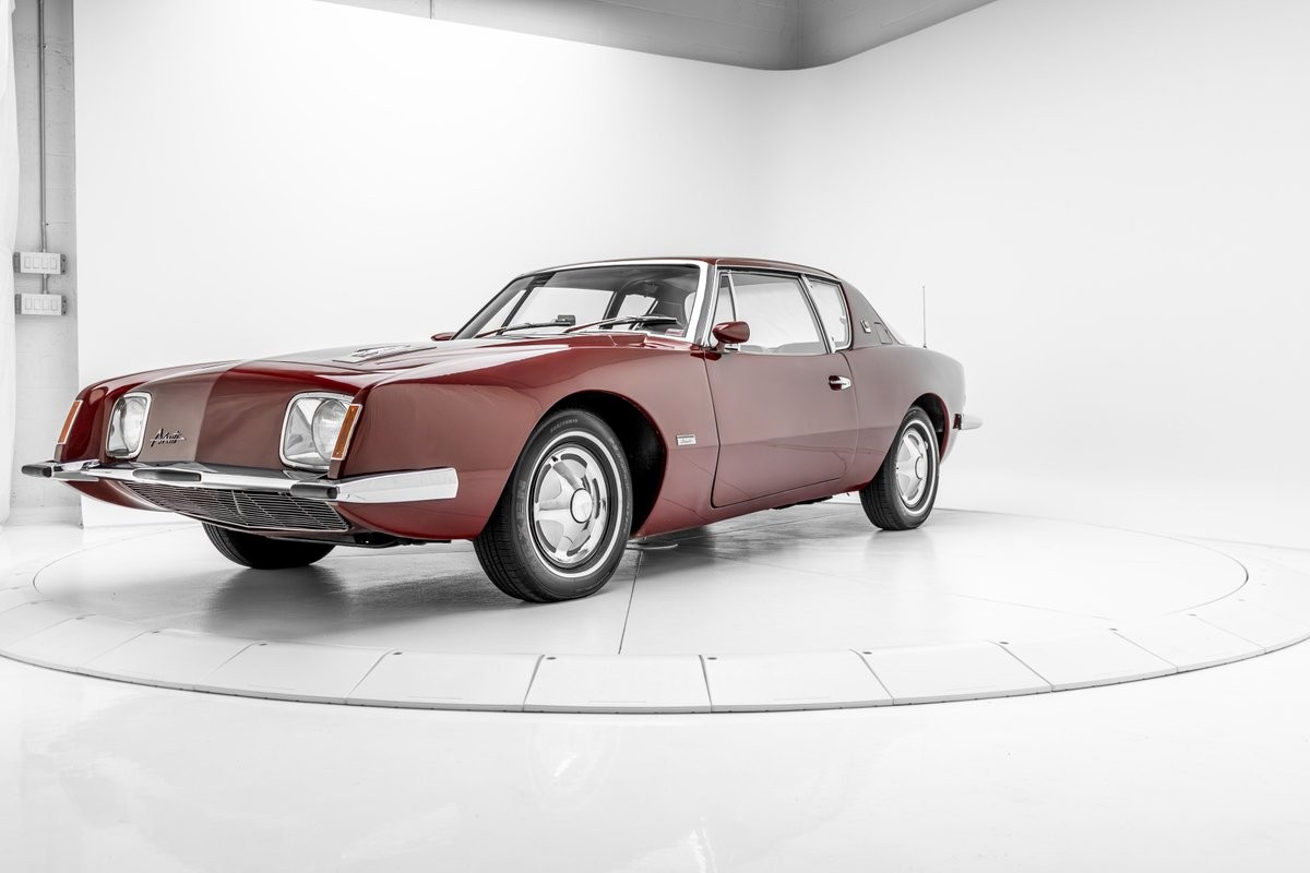 Studebaker-Avanti-1964-2