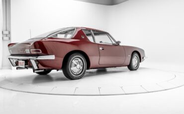 Studebaker-Avanti-1964-26