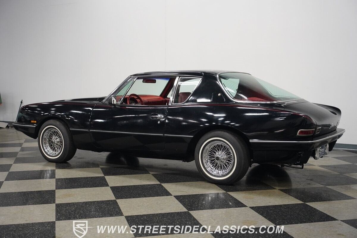 Studebaker-Avanti-1984-Coupe-10