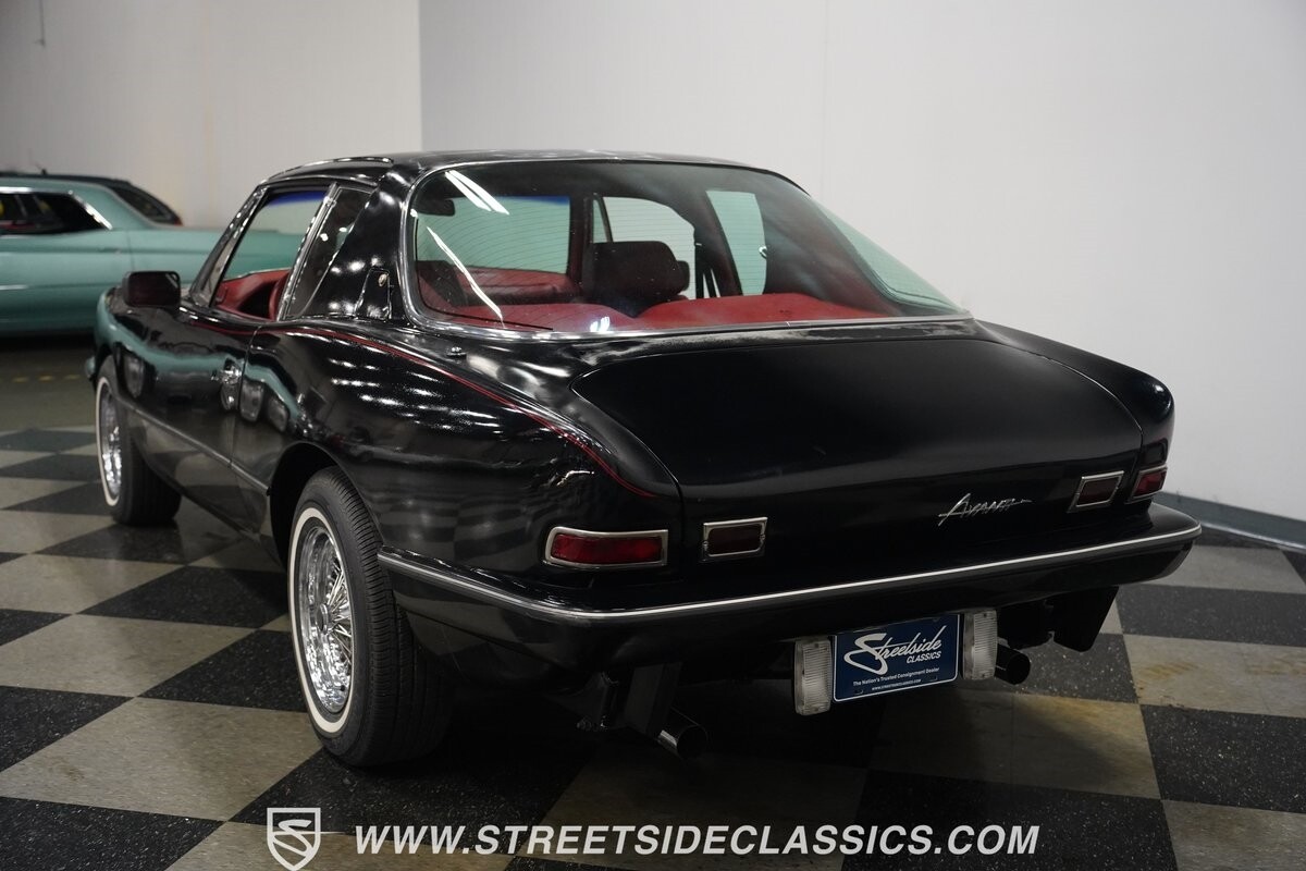 Studebaker-Avanti-1984-Coupe-12