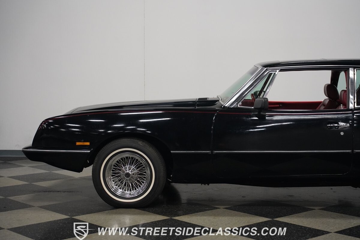 Studebaker-Avanti-1984-Coupe-27