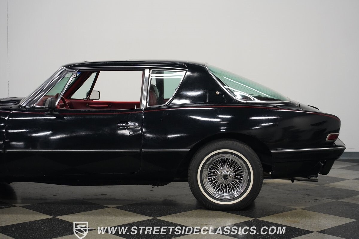 Studebaker-Avanti-1984-Coupe-28