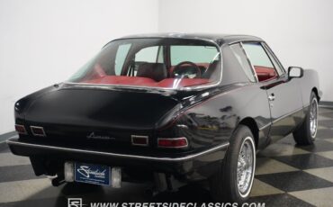 Studebaker-Avanti-1984-Coupe-30