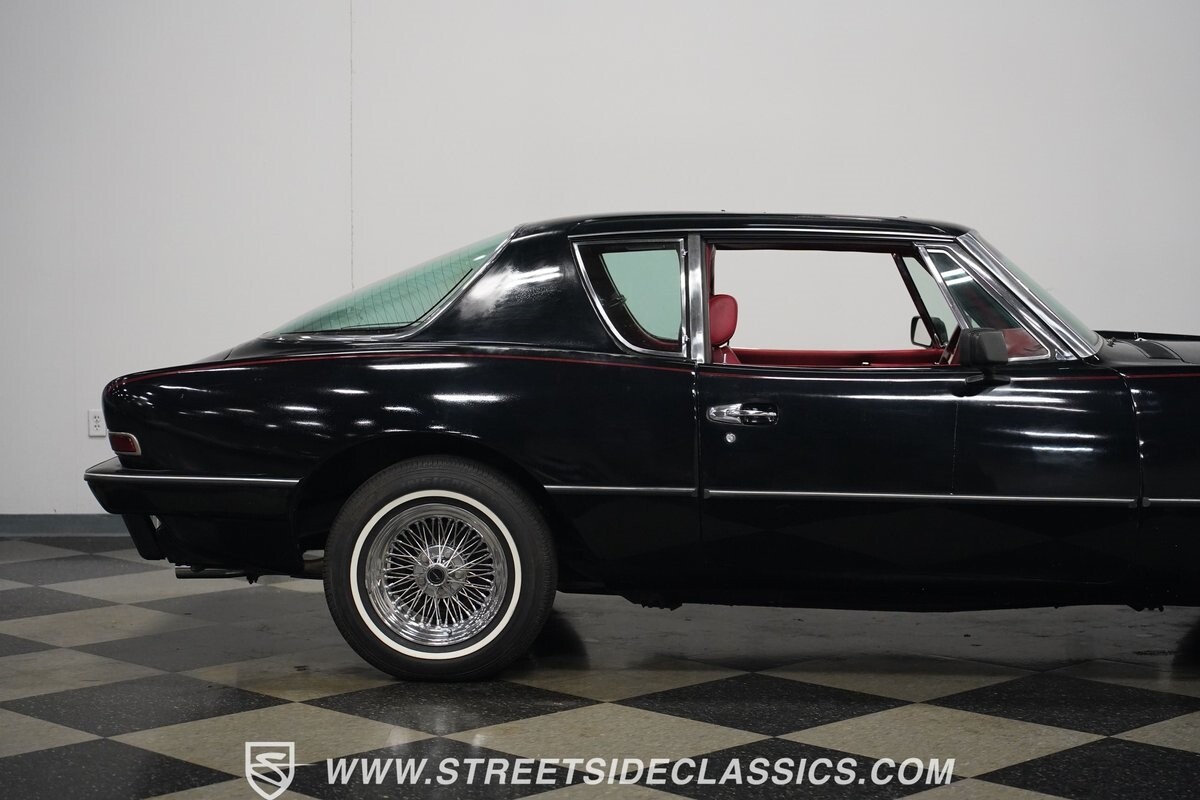 Studebaker-Avanti-1984-Coupe-34