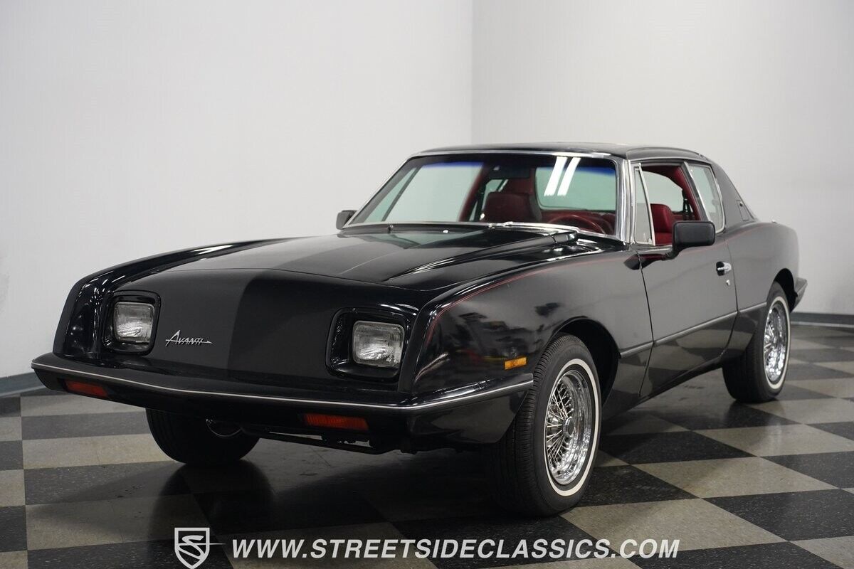 Studebaker-Avanti-1984-Coupe-6