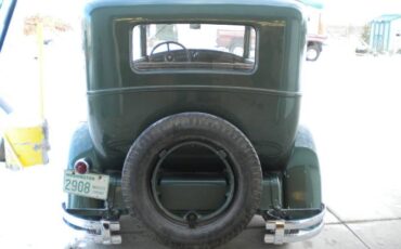 Studebaker-Commander-1928-Green-1