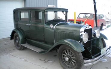 Studebaker-Commander-1928-Green-4