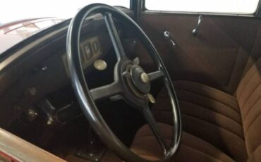 Studebaker-Commander-1929-Burgundy-Beige-24
